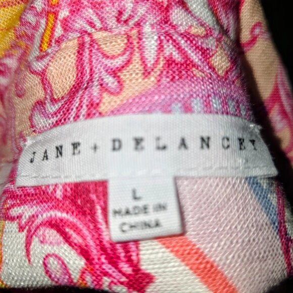 Jane + Delancey Printed Button-Up Blouse - Picture 5 of 5